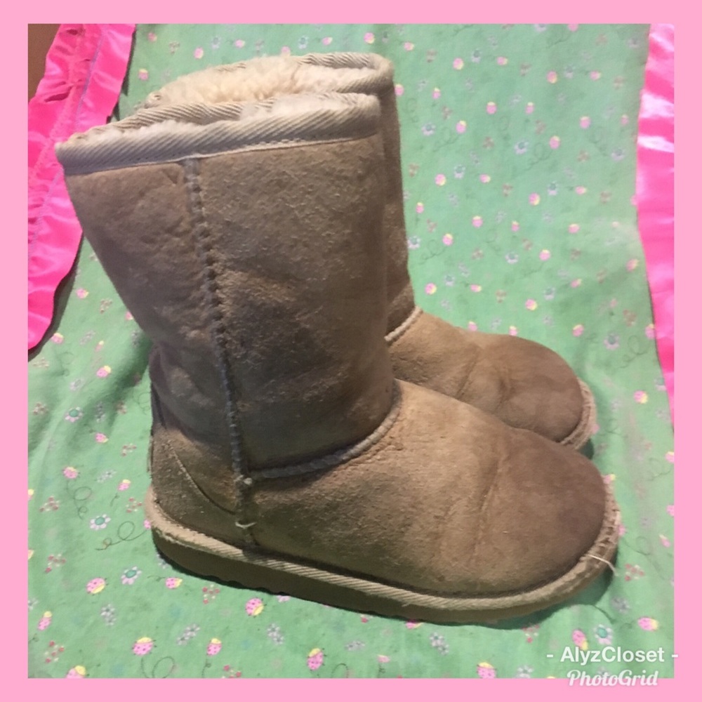 Uggs, boots